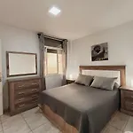 Argos Sunset דירה *