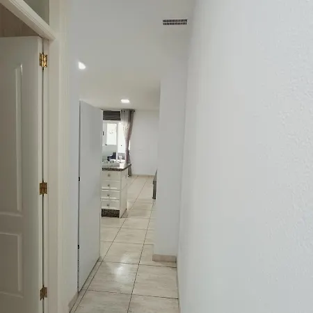 Argos Sunset Apartament *