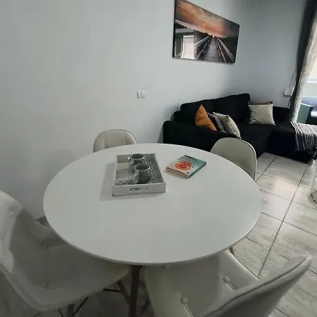 Argos Sunset Apartment *